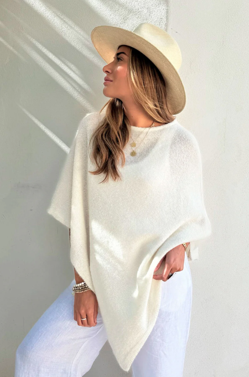 poncho_alpaga_bettany_sina_and_co_cardigan