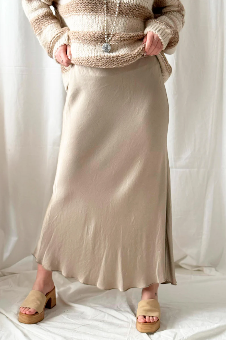 skirt_silklook_tan_sina_and_co_bypias