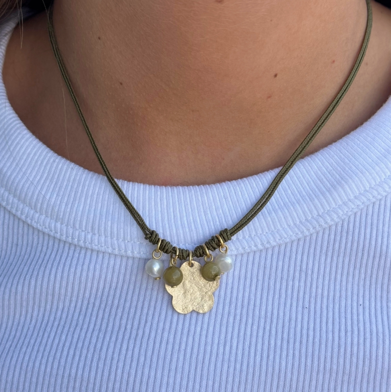 collier_sina_and_co_vert_fleur_rosanna