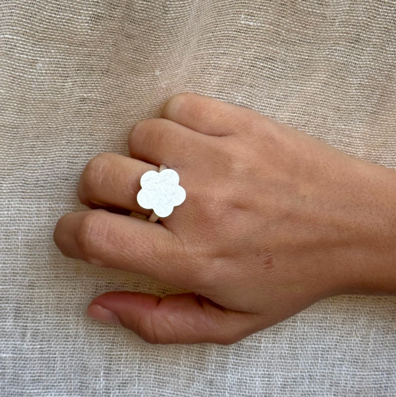 bague_argent_aire_fleur_sina_and_co