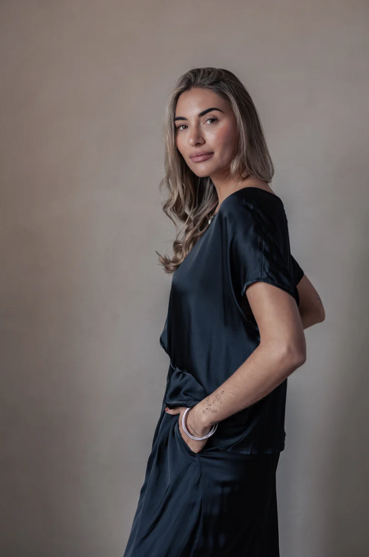 haut_sina_and_co_ellery_noir