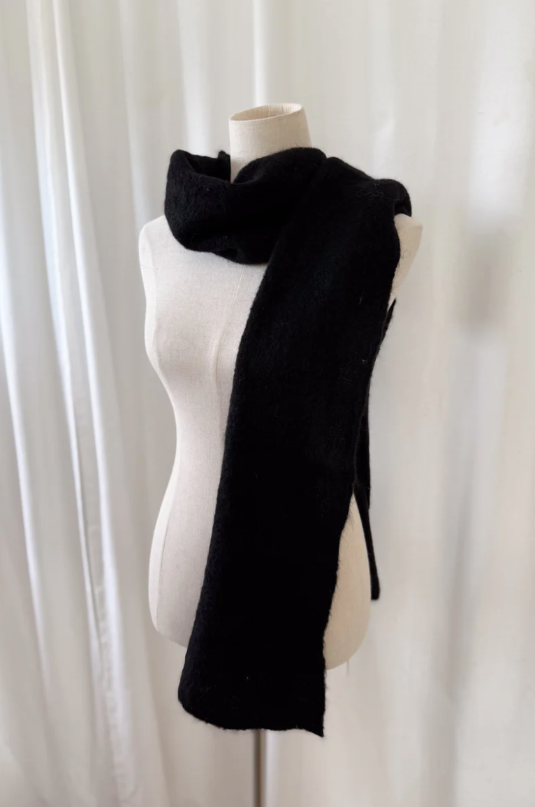 echarpe_chamonix_alpaga_bypias_ina_and_co_beige_noir