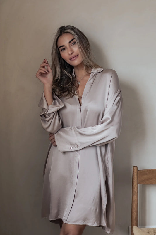 Chemise_velonna_satin_sina_and_co