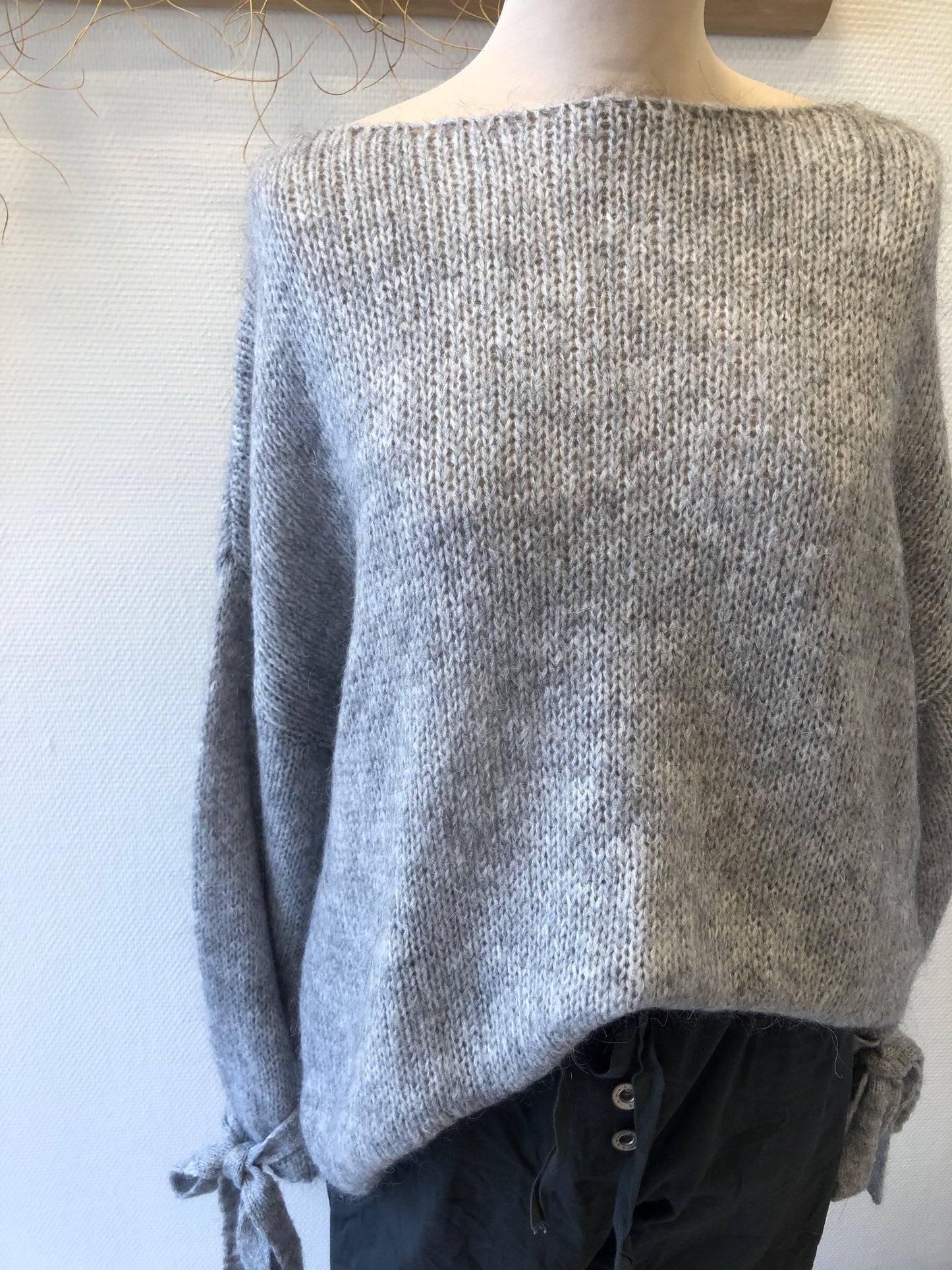 LACE - Gris