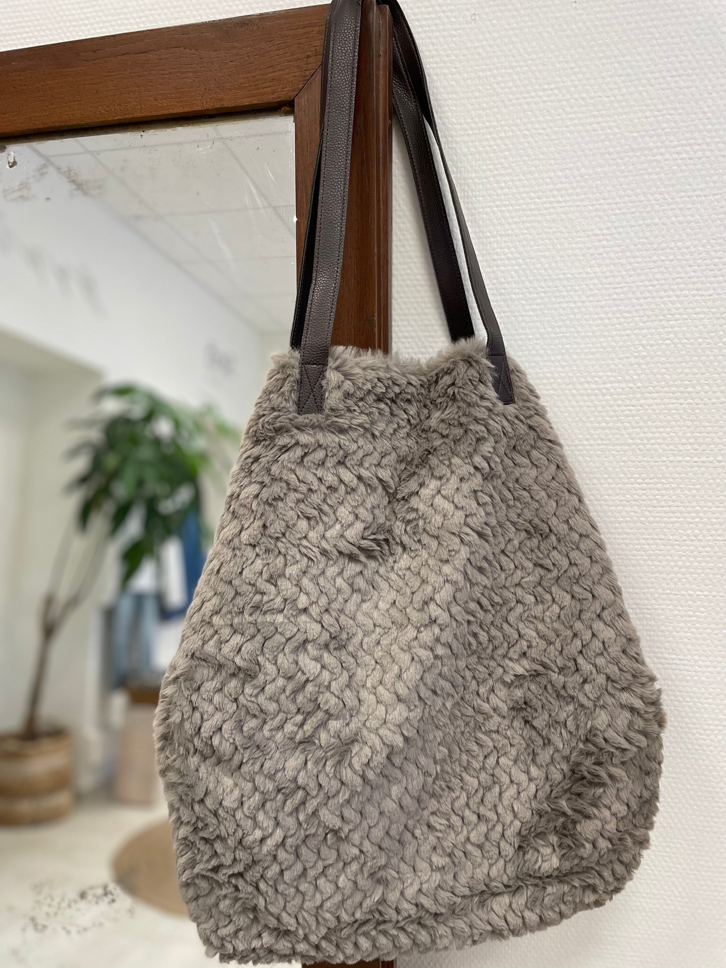 CHLOE - Gris
