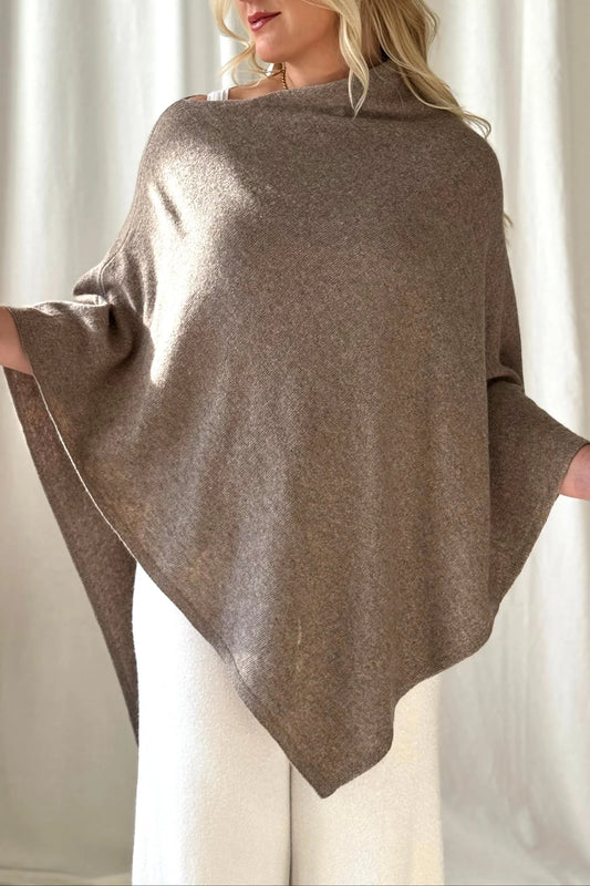 Poncho_dawn_sina_and_co