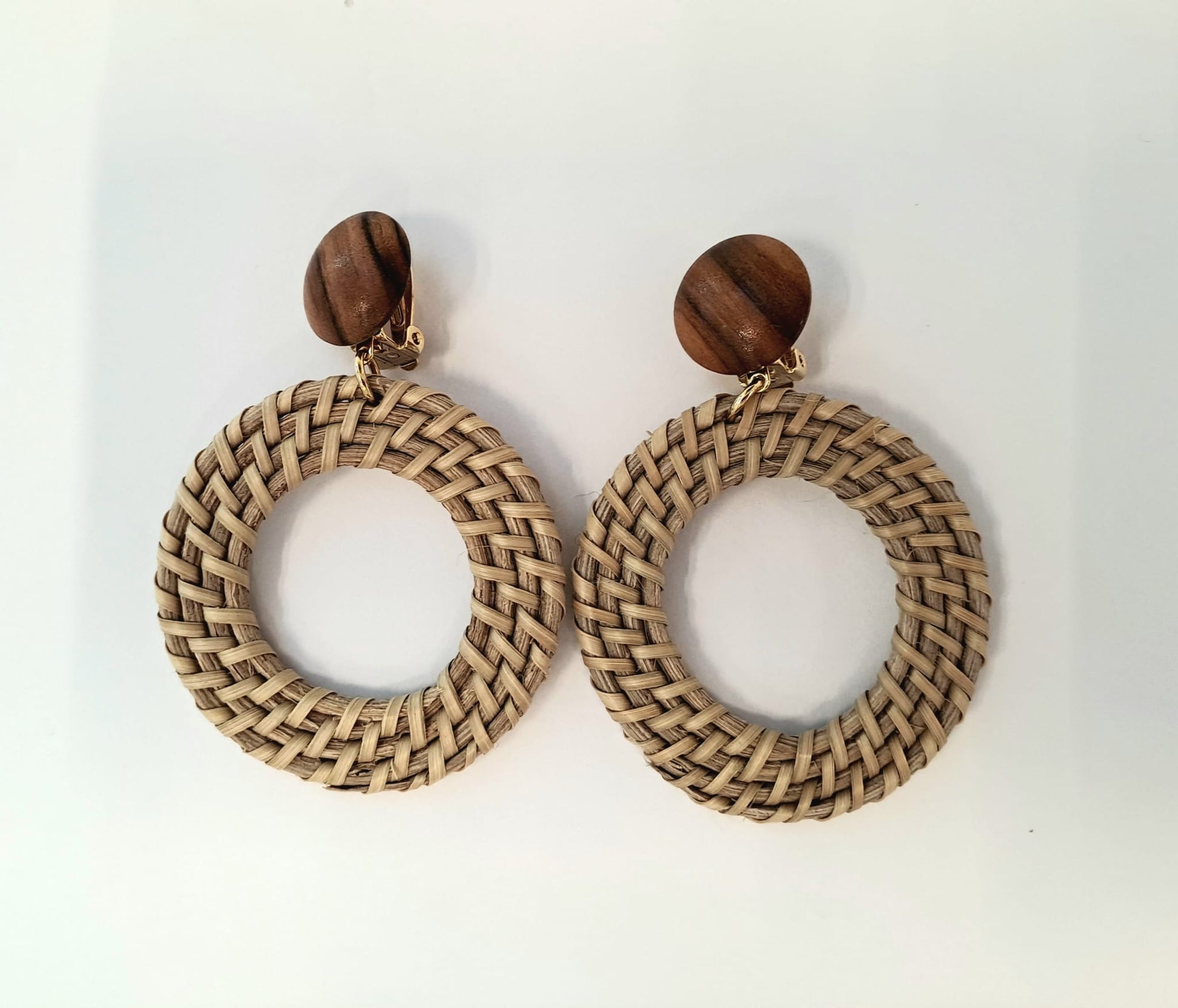 boucle_oreille_raphia_bramli_sina_and_co