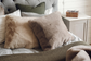 FLUFFY - Coussin beige