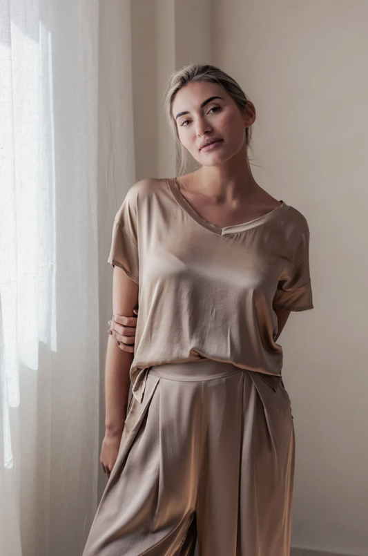 erla_top_poudre_satin_sina_and_co_bypias