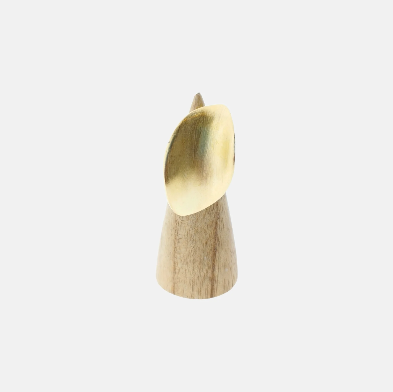 gold_ring_jellewery_sina_and_co