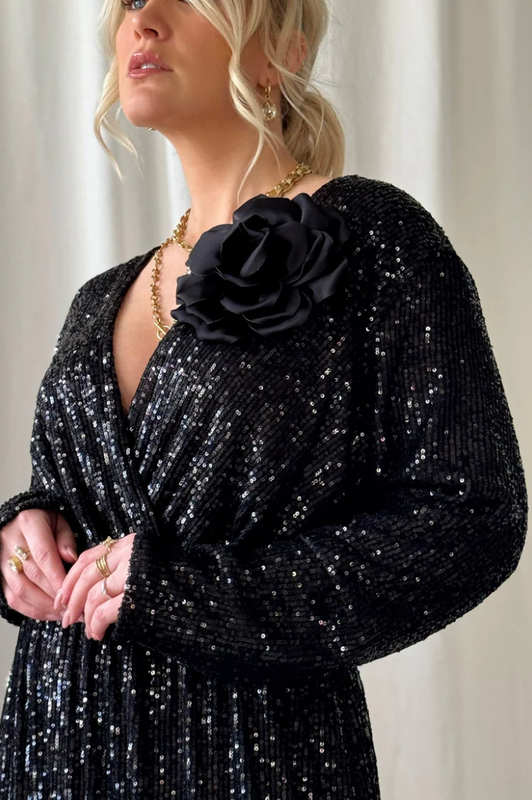 robe_paillette_noir_sina_and_co_bypias