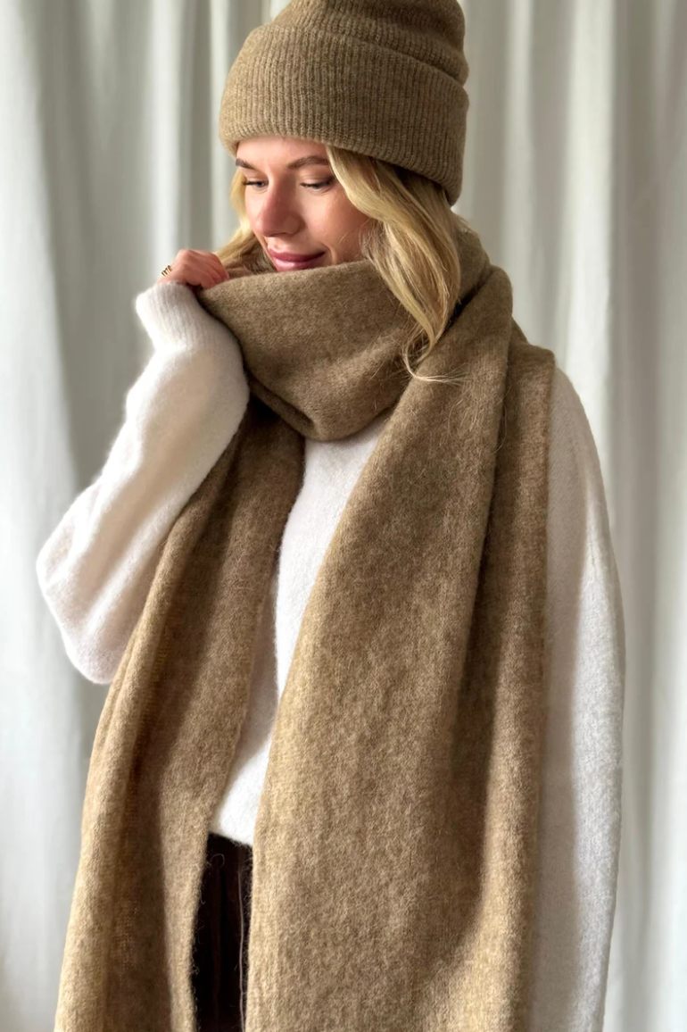 scraf_chamonix_caramel_alpaga
