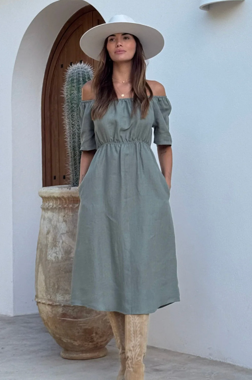 linen_dress_green_bypias_sina_and_co