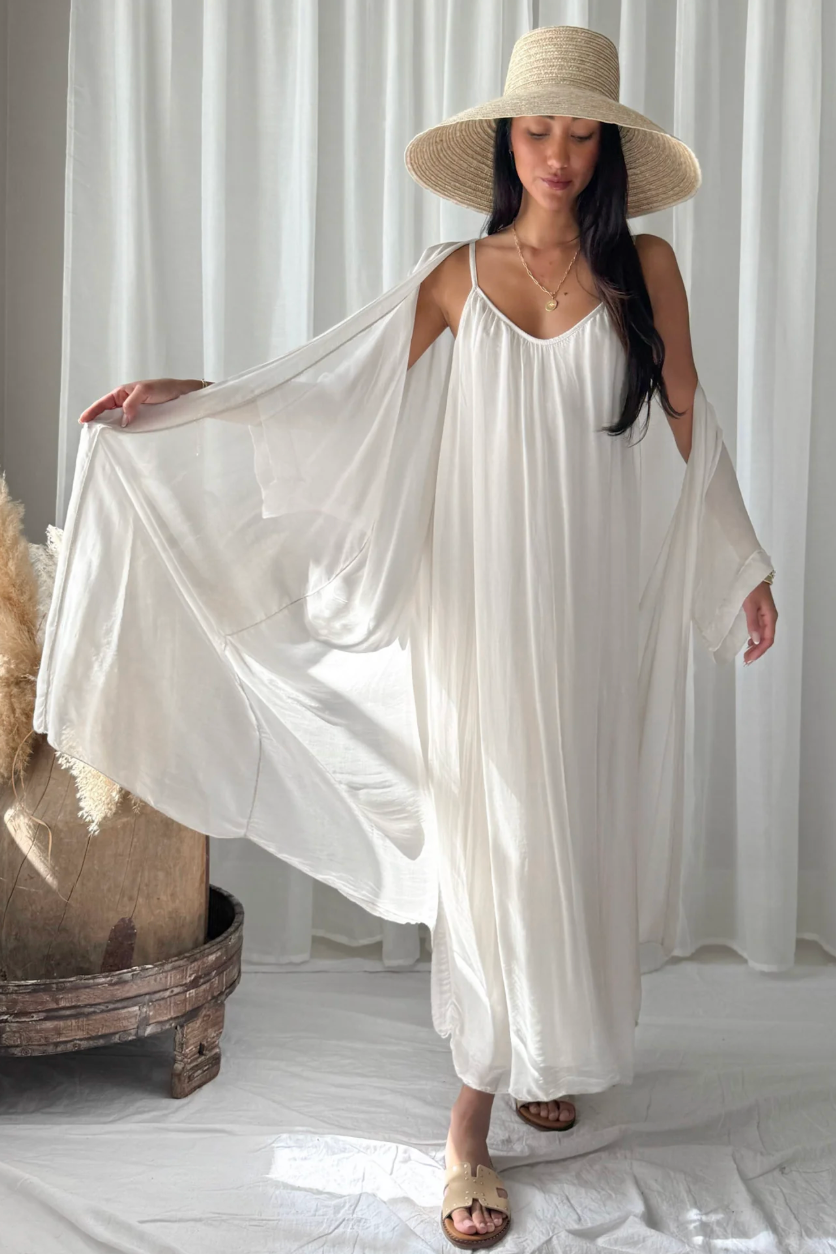 kimono_beige_sina_and_co_emika