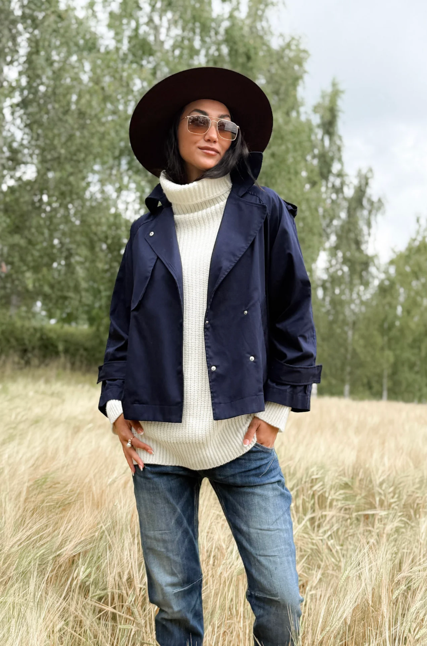 trench_sina_and_co