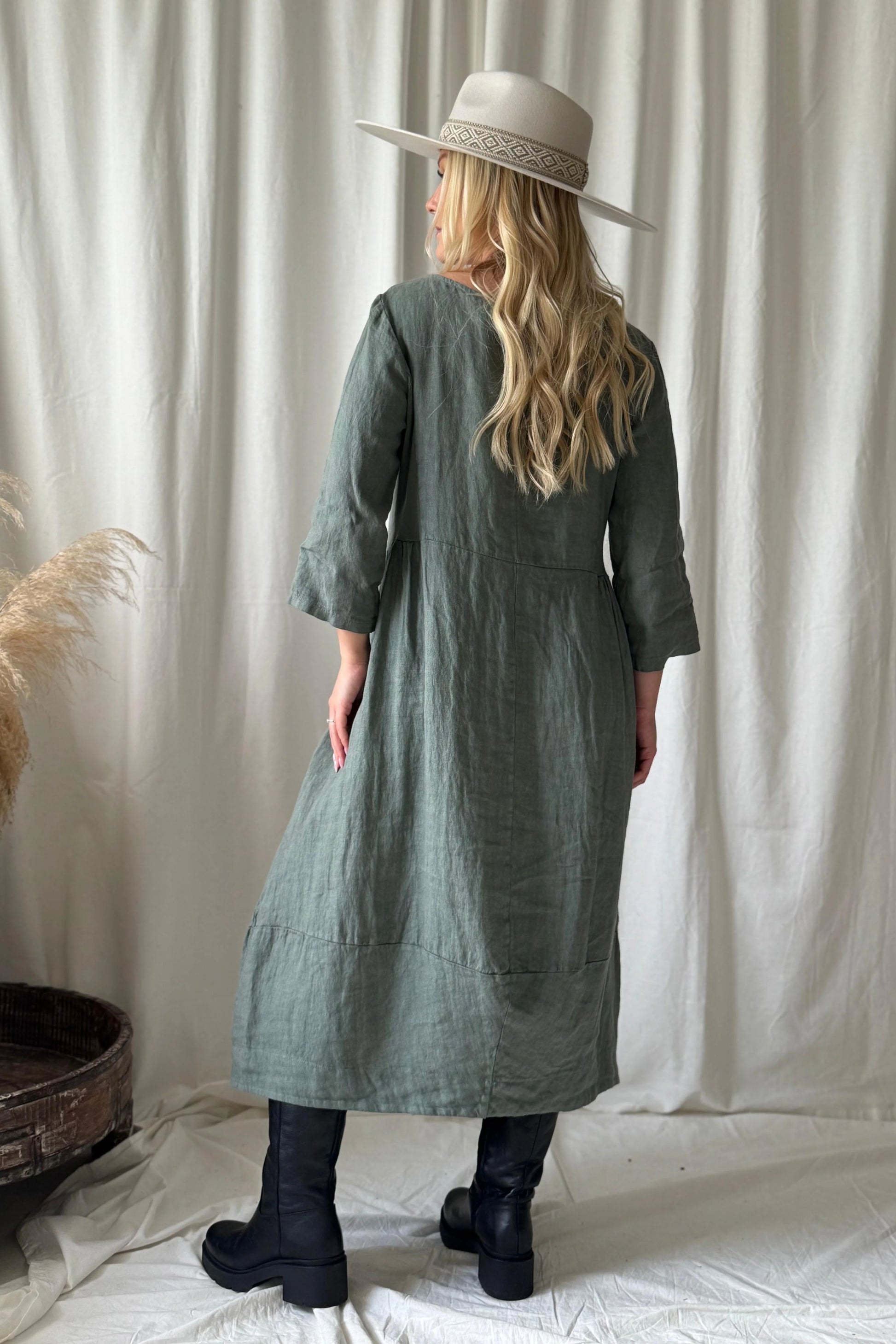 robe_carmolina_vert_sina_and_co_bypias_lin
