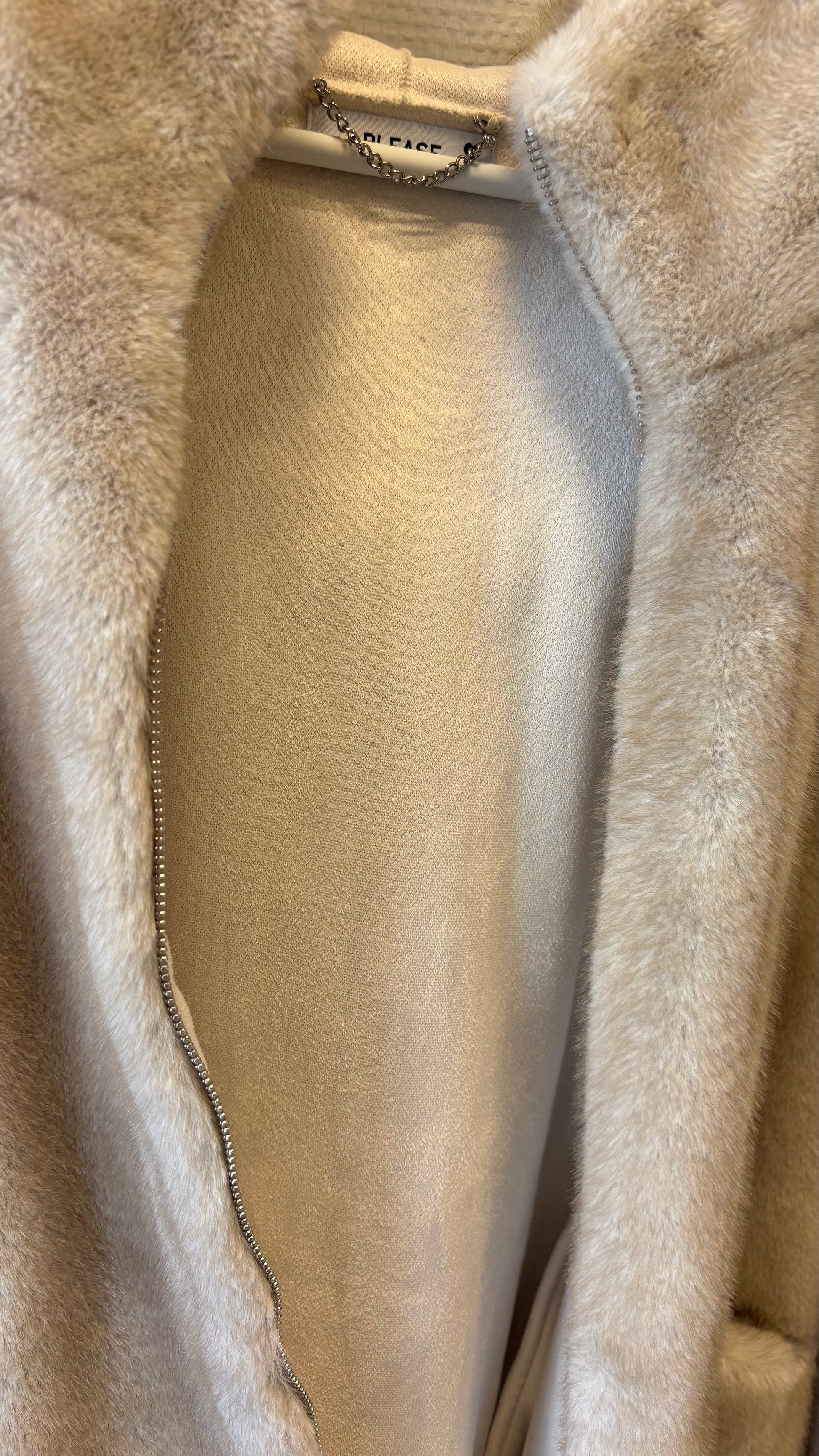 manteau_please_sina_and_co_imperial