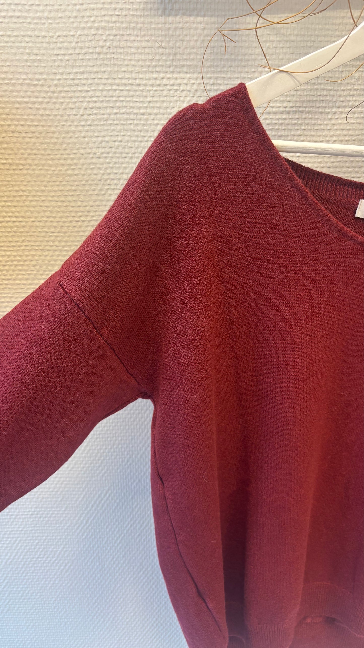 pull_rouge_sina_and_co