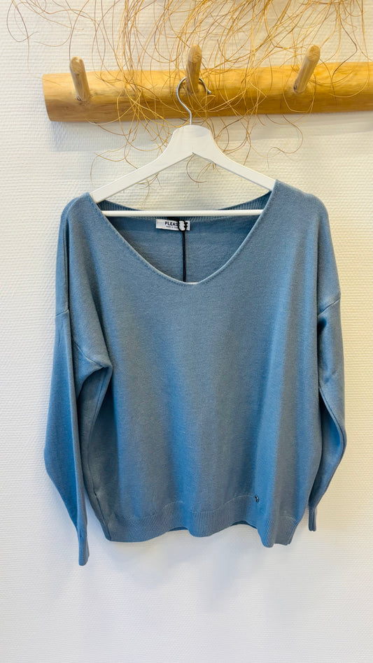 pull_amelia_sina_and_co_please_bleu