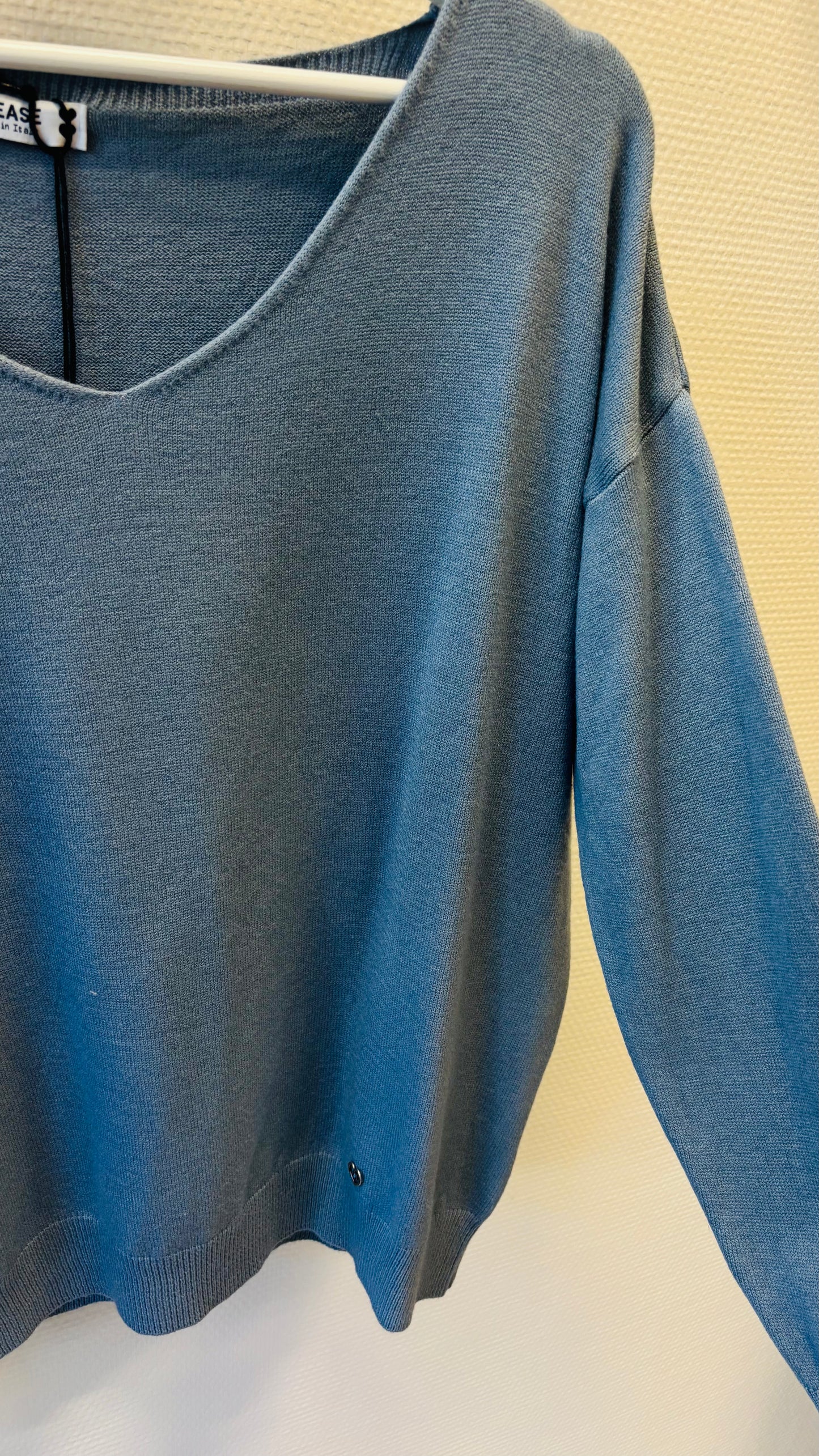 pull_bleu_amelia_sina_and_co_imperial