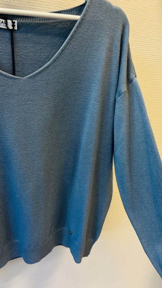 pull_bleu_amelia_sina_and_co_imperial