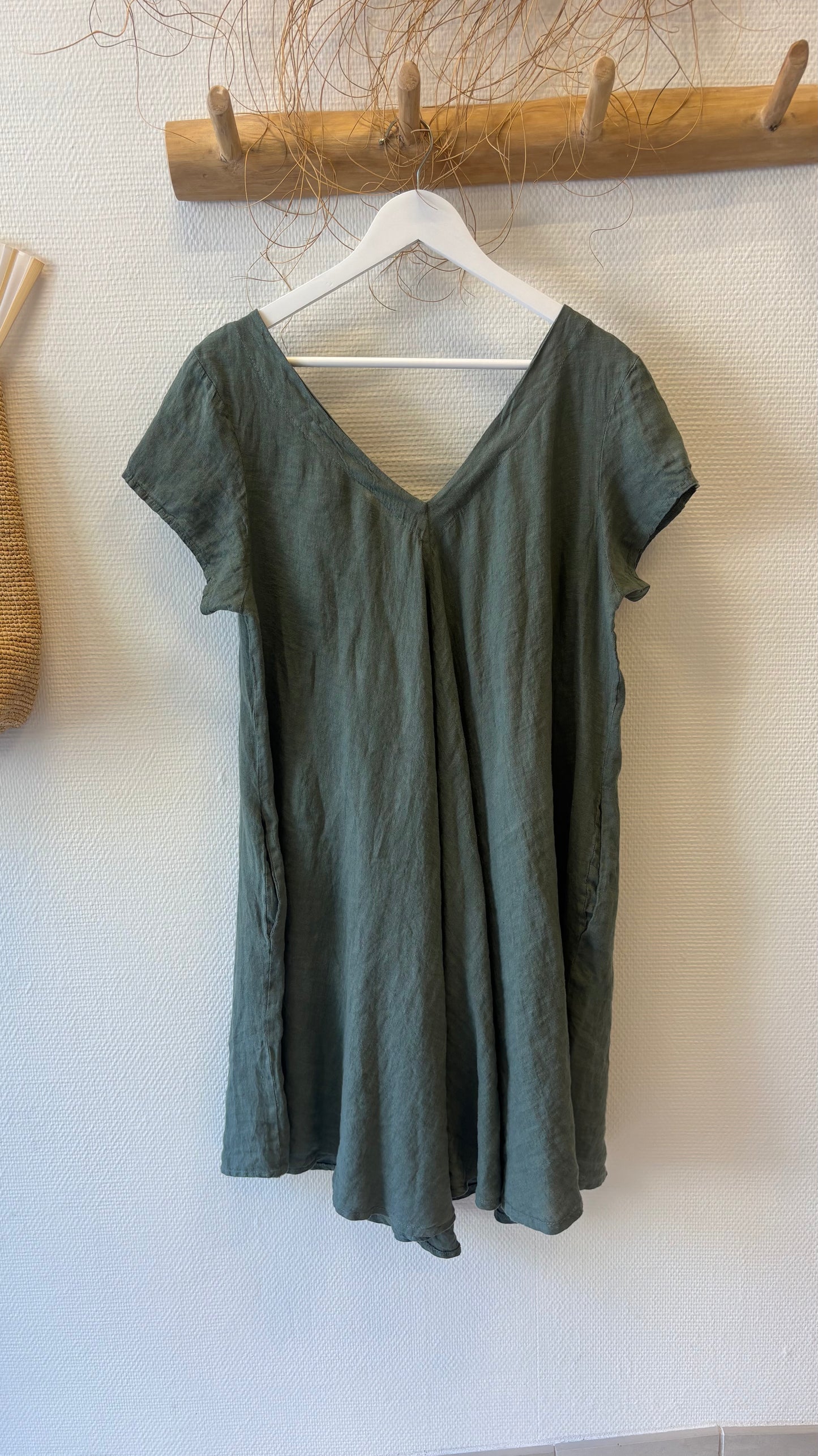robe_kitti_sina_and_co