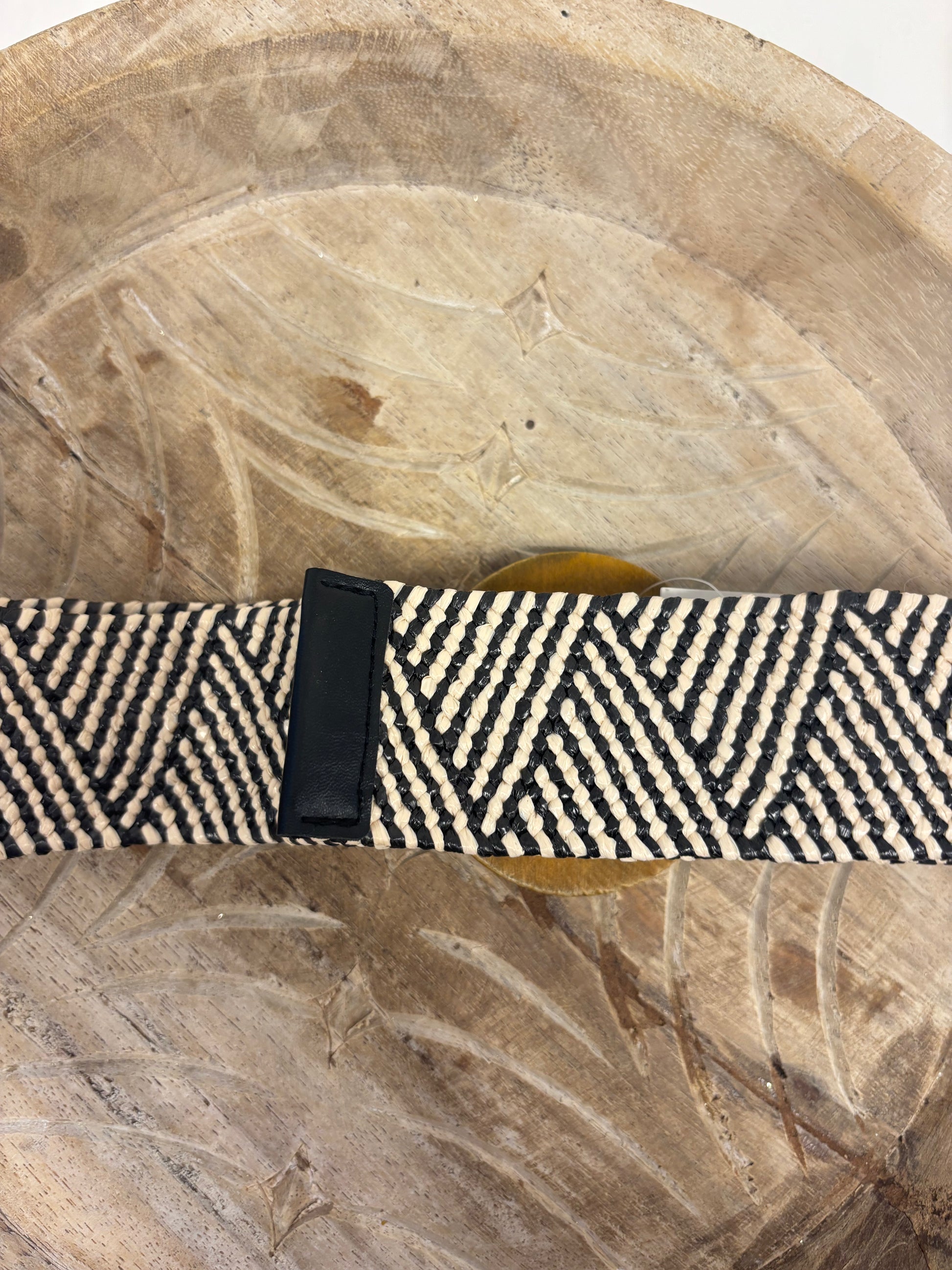 ceinture_noir_sole_rond_sina_and_co